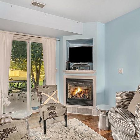 Bluebird Condo Douglas エクステリア 写真
